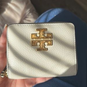 Tory Burch wallet